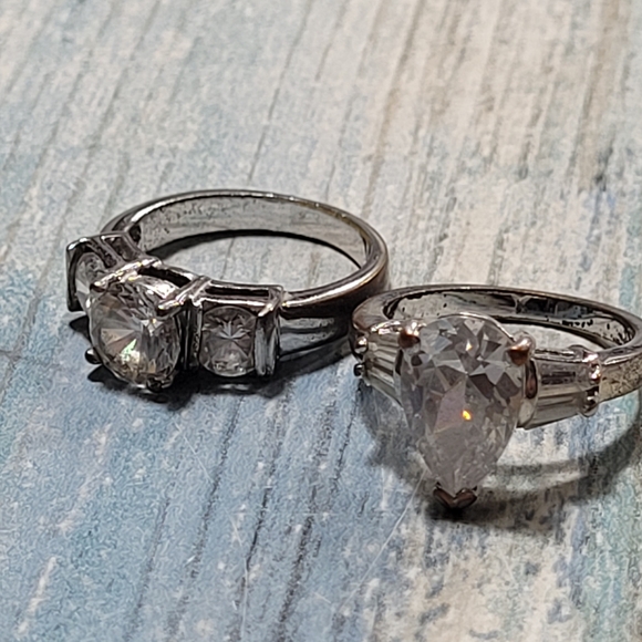 Two Rings!! - Picture 8 of 9